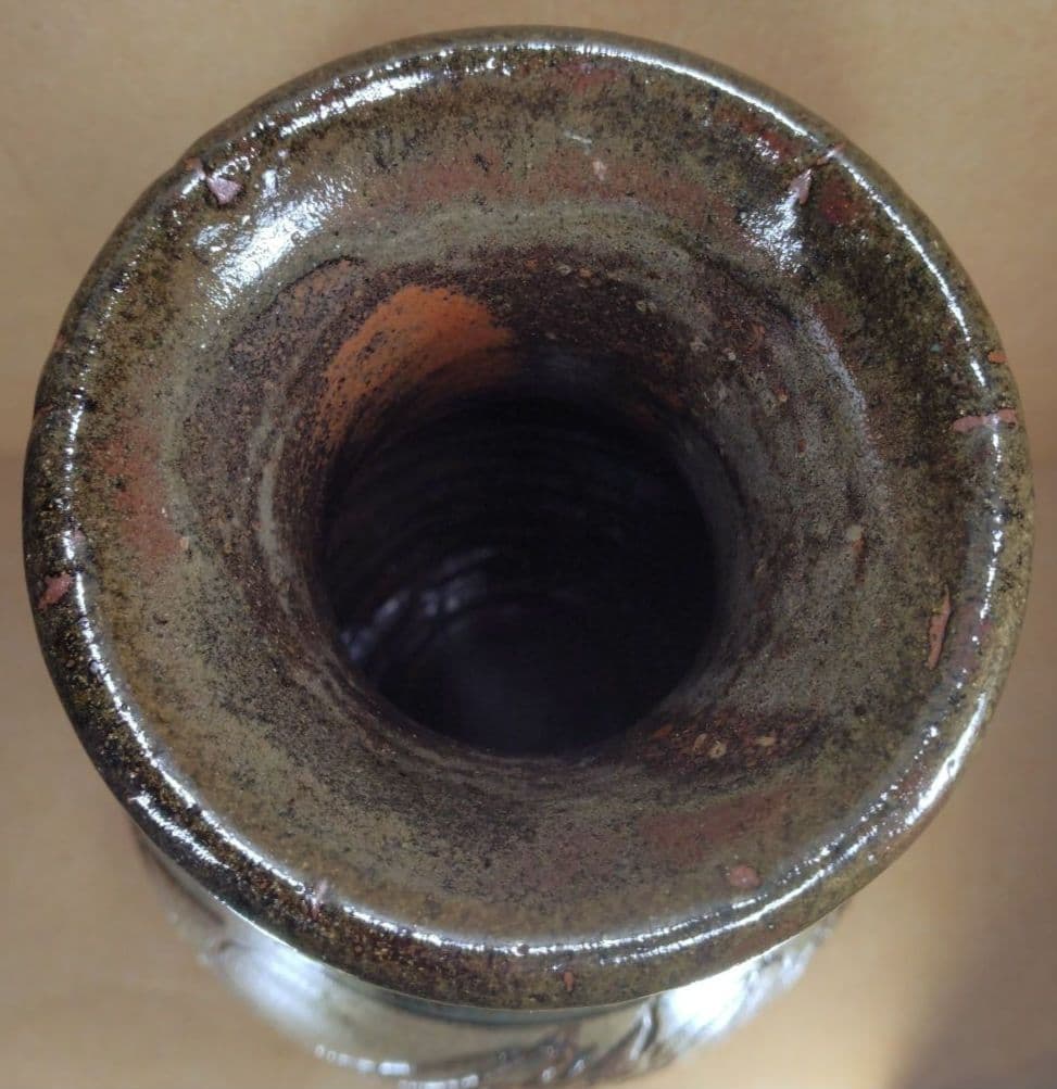 【本物保証】金城次郎 壷屋焼 海老魚紋壷(海老2魚2）共箱 人間国宝 ｈ31㎝