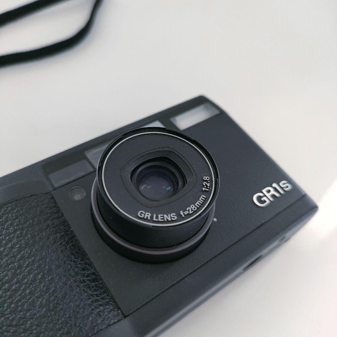 ラ*ン様 RICOH GR1s デート　コンパクトフィルムカメラ