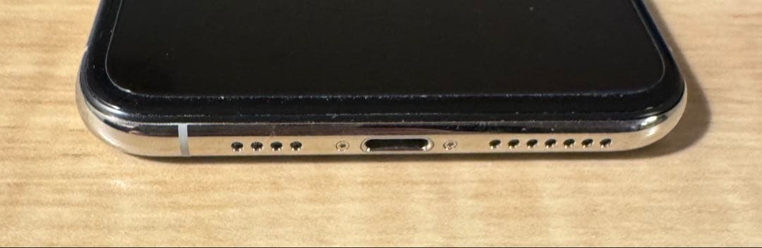 【美品】Apple iPhone Xs Max 64GB本体 バッテリー84%