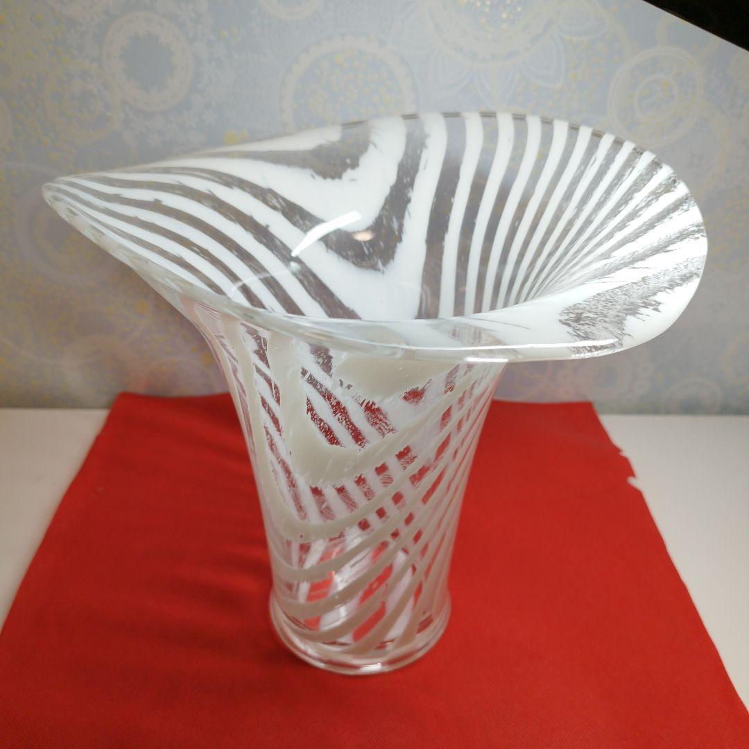 ヴィンテージPeill & Putzler　ガラス花瓶　1970年代　インテリア