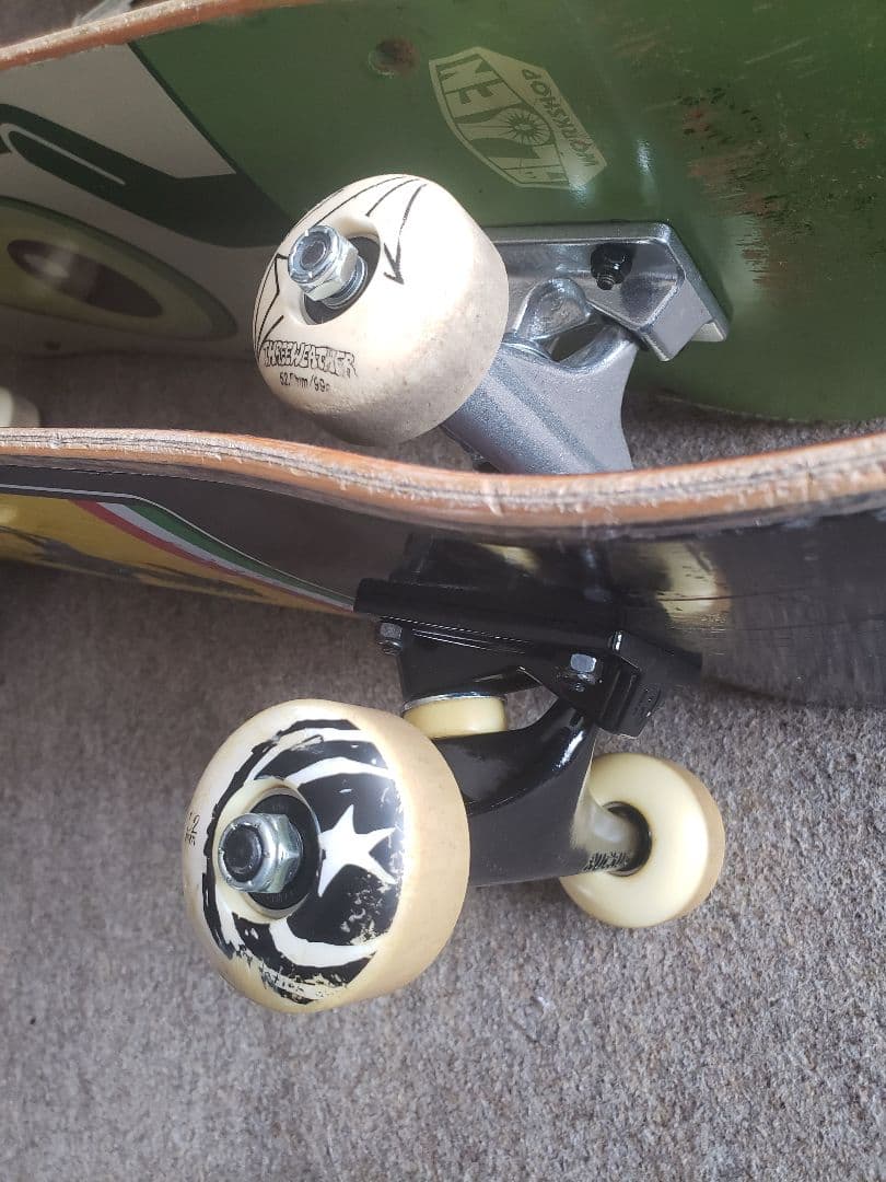 スケートボード　コンプリート　サイズ違い 2台　初心者にも