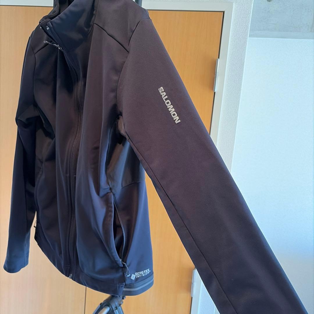 SALOMON ランニングジャケット　メンズ