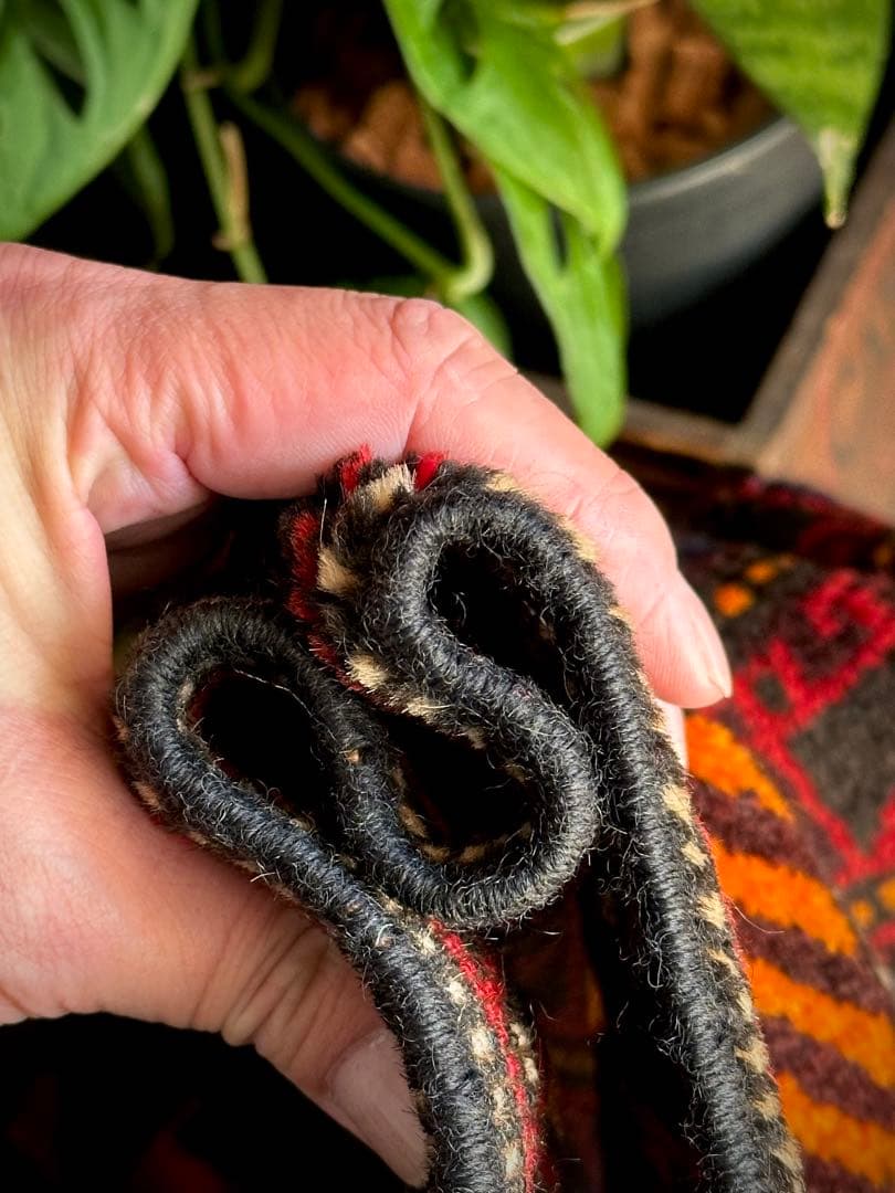 トライバルラグ　ヴィンテージラグ　バルーチ族　アフガンラグ　プリミティブアート