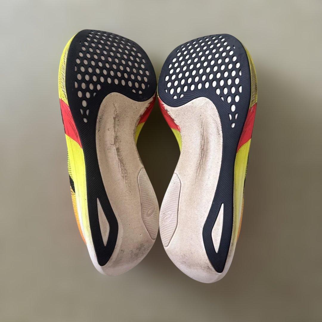 アシックス メタスピードエッジパリ 25.5cm