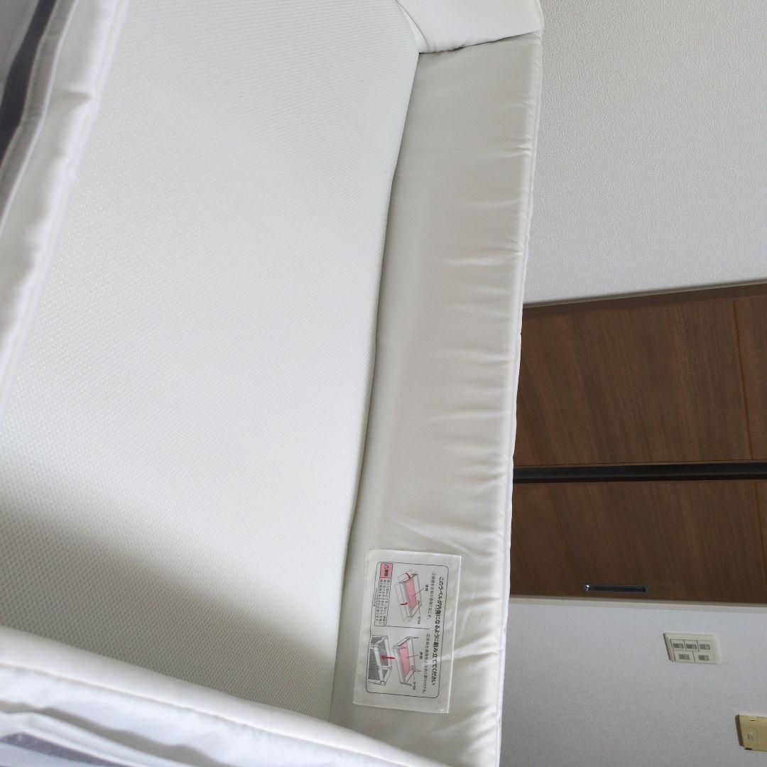 極美品　アップリカ　ベビーベッド ココネルエアー 　グレーベア