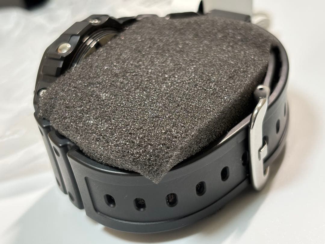 【極美品】G-SHOCK GW-5000U-1JF 電波タフソーラー カーボン