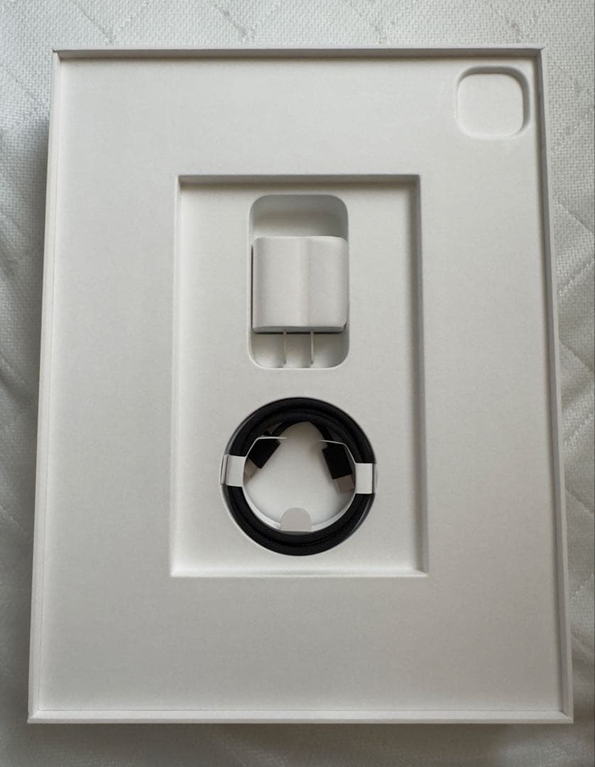 M4 iPad Pro 13インチ(セルラー)