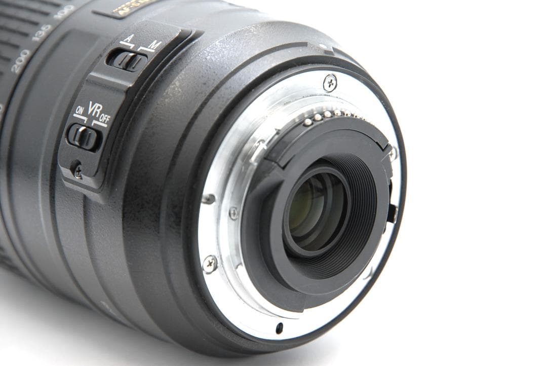 Nikon AF-S DX 55-300mm VR 望遠レンズ 手ブレ補正