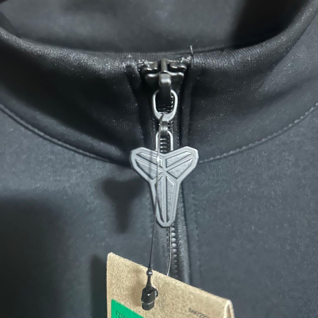 ナイキ　コービーブライアント　NBA ジャケット　サイズXL 新品　希少　バスケ