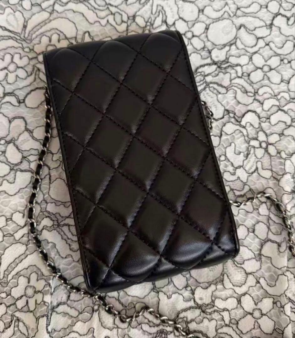 ノベルティ　スマホショルダー