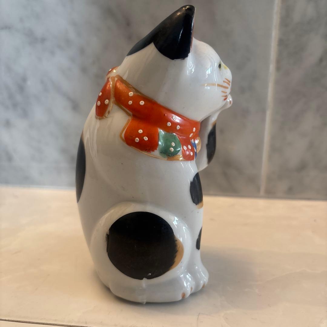 江戸時代後期　神秘的な瞳でとても雰囲気のあるお金や良き人を招く招き猫