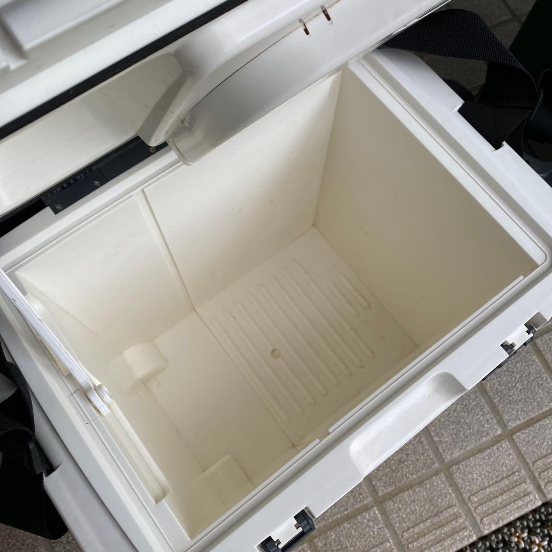 HiKOKI 冷温庫 UL 18DA (XM)