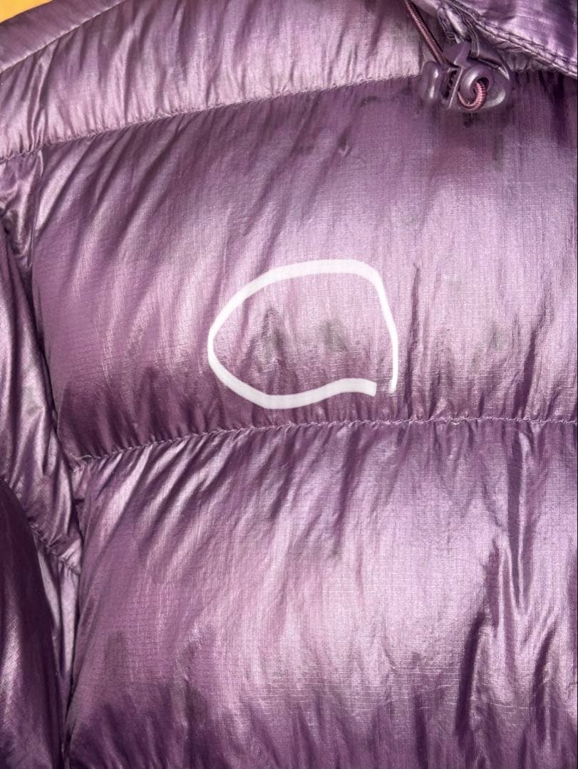 人気　mont-bell パープル　ダウンジャケットXLサイズ　防寒
