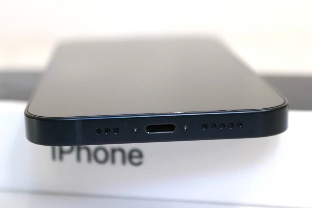 Apple iPhone 13 ミッドナイト 本体