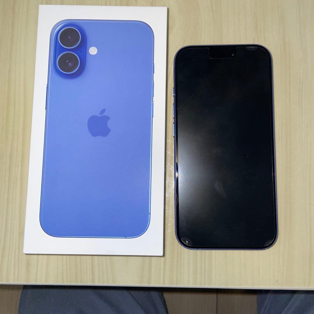 iPhone16 256GB SIMフリー ウルトラマリン ジャンク 背面割れ