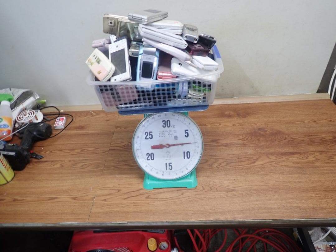 む*！様 携帯電話 ジャンク多数