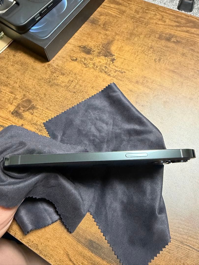 【かんな様】 iPhone 12 Pro Max 256GB パシフィックブルー