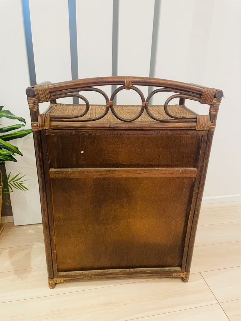 レトロ　ビンテージ　ラタンチェスト　籐家具　4段　引き出し5杯　収納家具　ラタン