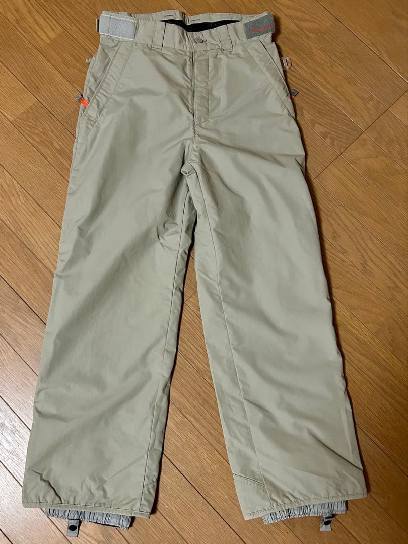 美品 Kiss mark スノーボードウェア 上下セット レディース Mサイズ