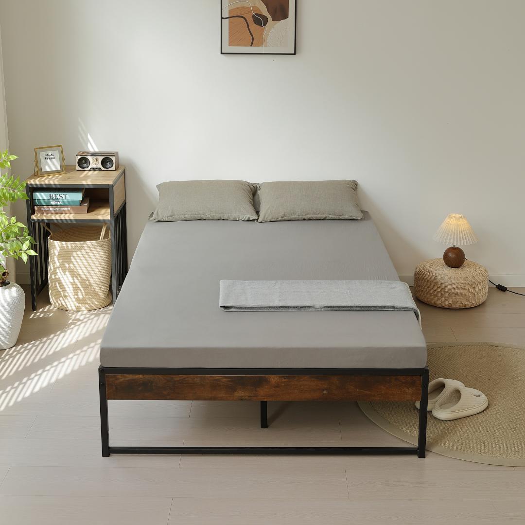 年始赤字！D・ダブルベッドフレーム パイプベッド パイプ+木　BLACK