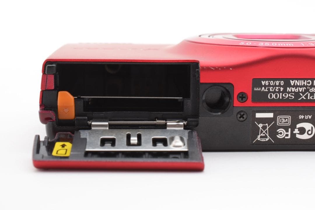 【美品】Nikon COOLPIX S6100 レッド　動作確認済