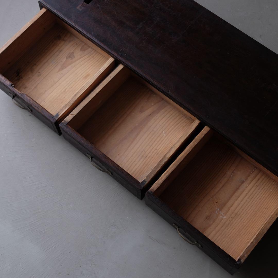 ラワン材 ３杯抽斗付 楔式本棚　収納棚 陳列棚 飾り棚 引き出し アンティーク