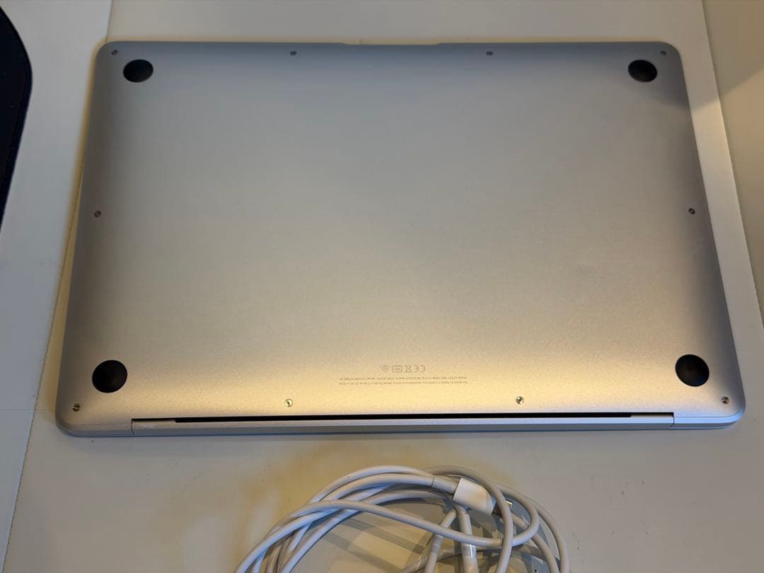 Apple MacBook Air (M1, 2020) シルバーJIS