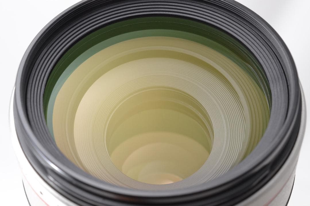 ■ 美品 ■ キャノン　EF100-400mm F4.5-5.6L IS USM