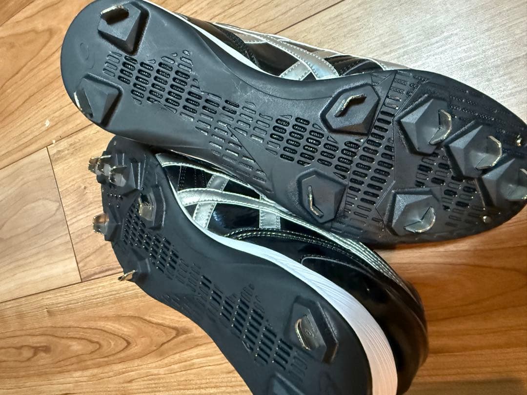 ASICS 野球用スパイク 黒/近本光司ロゴ入り　新品