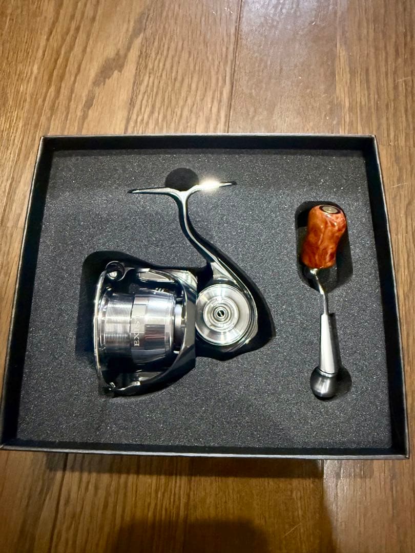 DAIWA ダイワ 22 EXISTイグジスト LT2000S-H