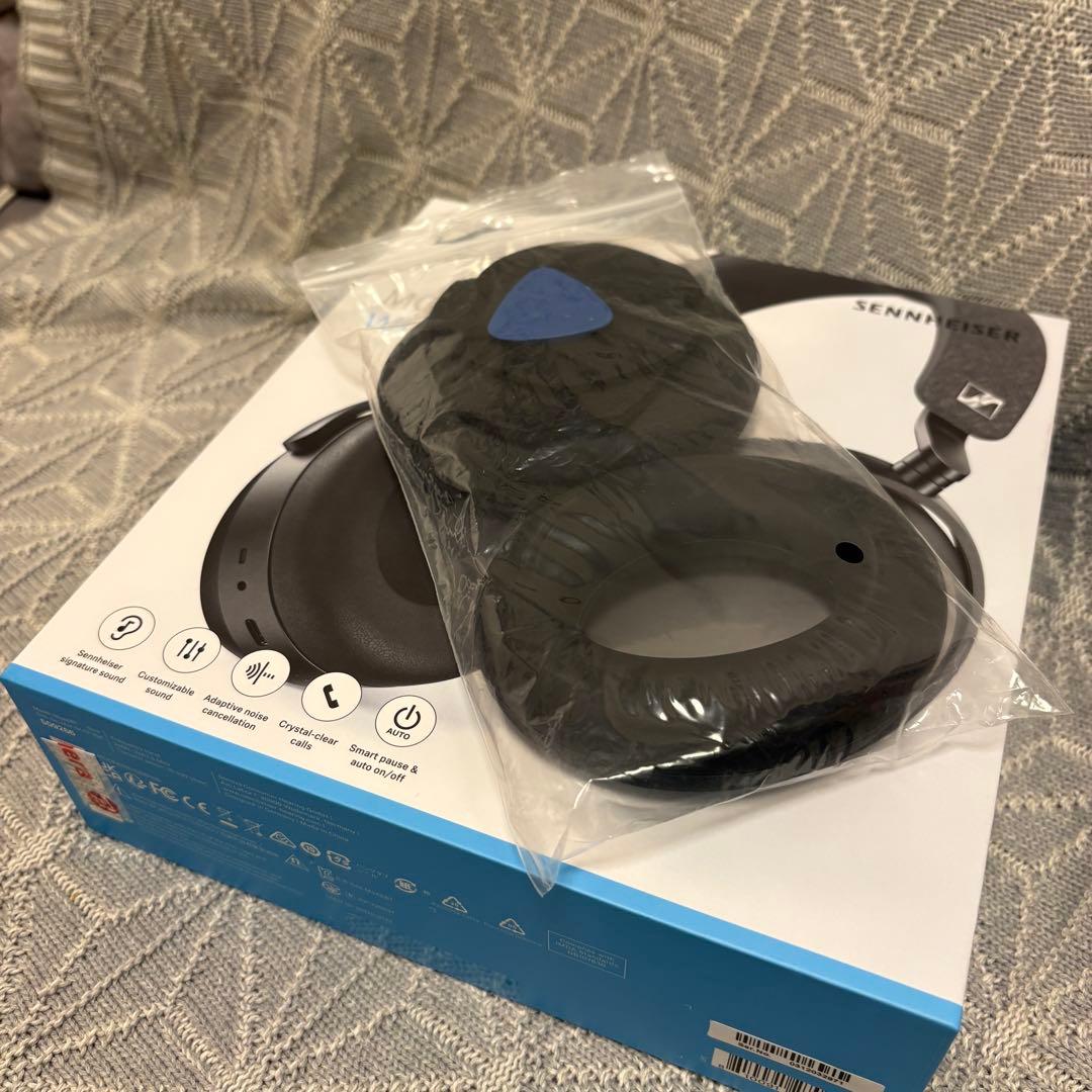 【美品】Sennheiser Momentum 4 + 予備イヤーパッド＆カバー