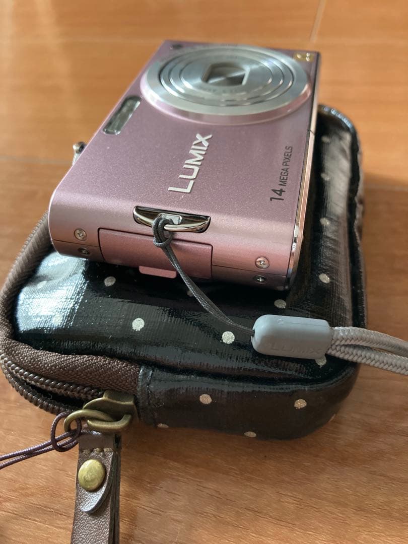 Panasonic LUMIX DMC-FX66 デジカメ ピンク 専用ケース付