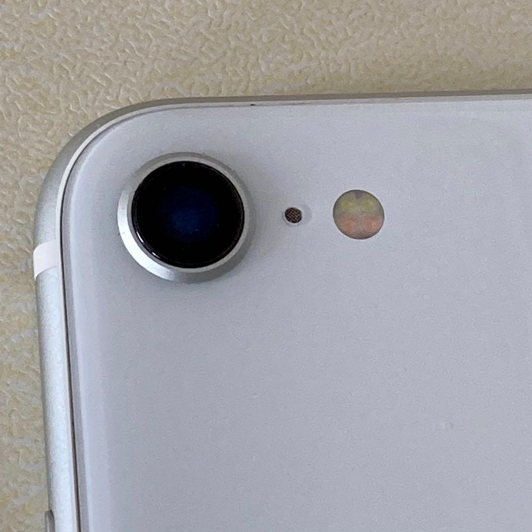 《ジャンク品》 iPhone SE2ホワイト 64GB初期化済