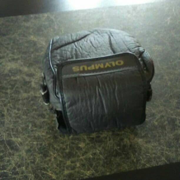 オリンパスカメラIZ M 330