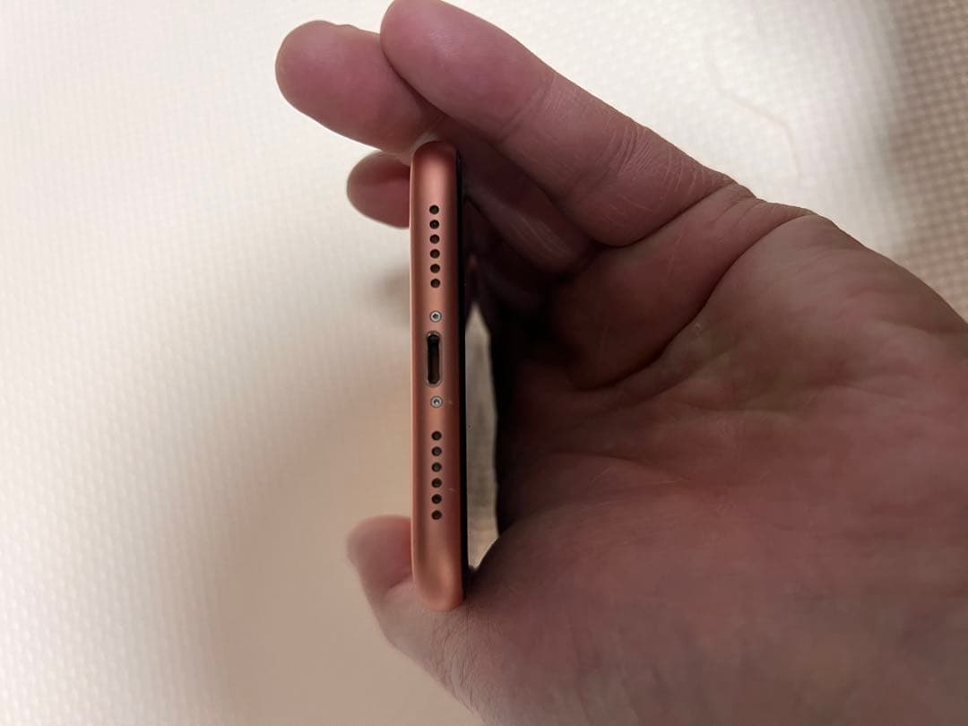 iPhone XR 128GB コーラル 本体 SIMロック解除