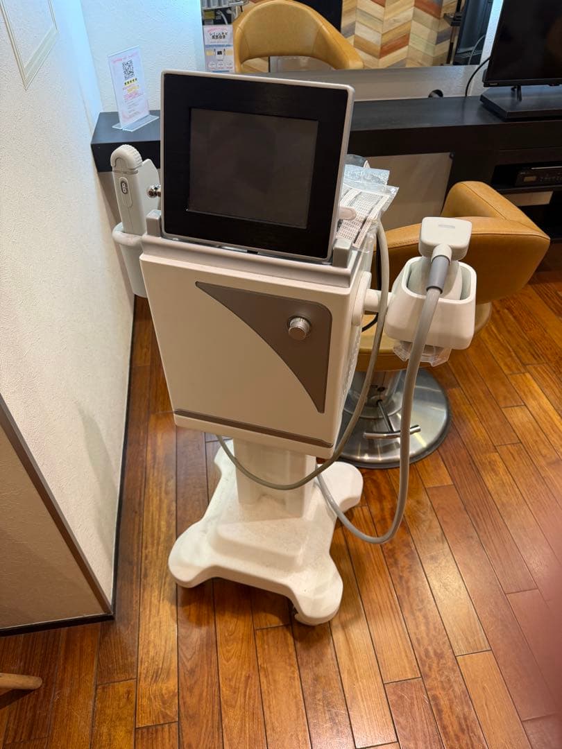 BecoJP 美容機器 ウェルダンソニック　配送不可お値引きします。