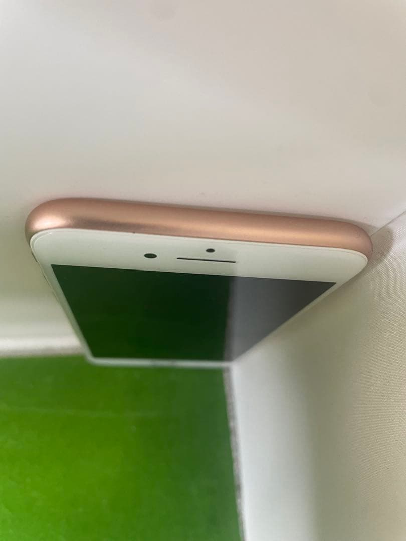 Apple iPhone 8 ゴールド 64GB