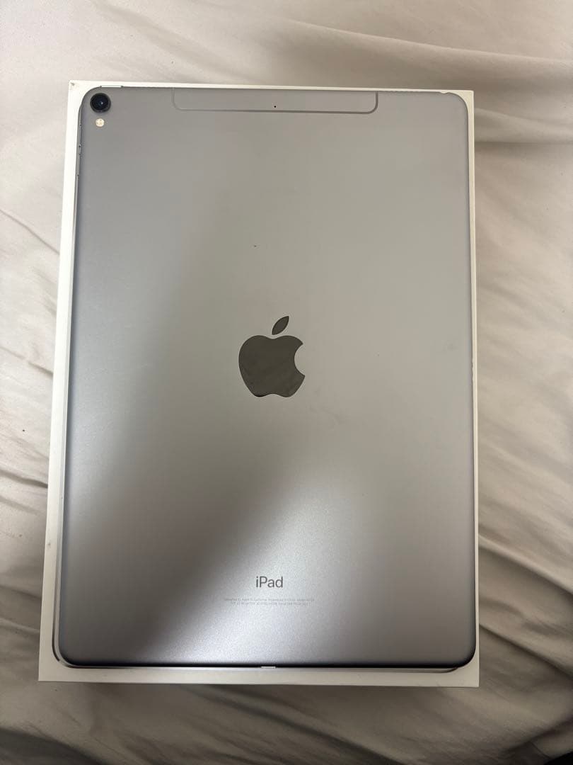 Apple ipad pro 10.5 64gb バテッリー容量98%