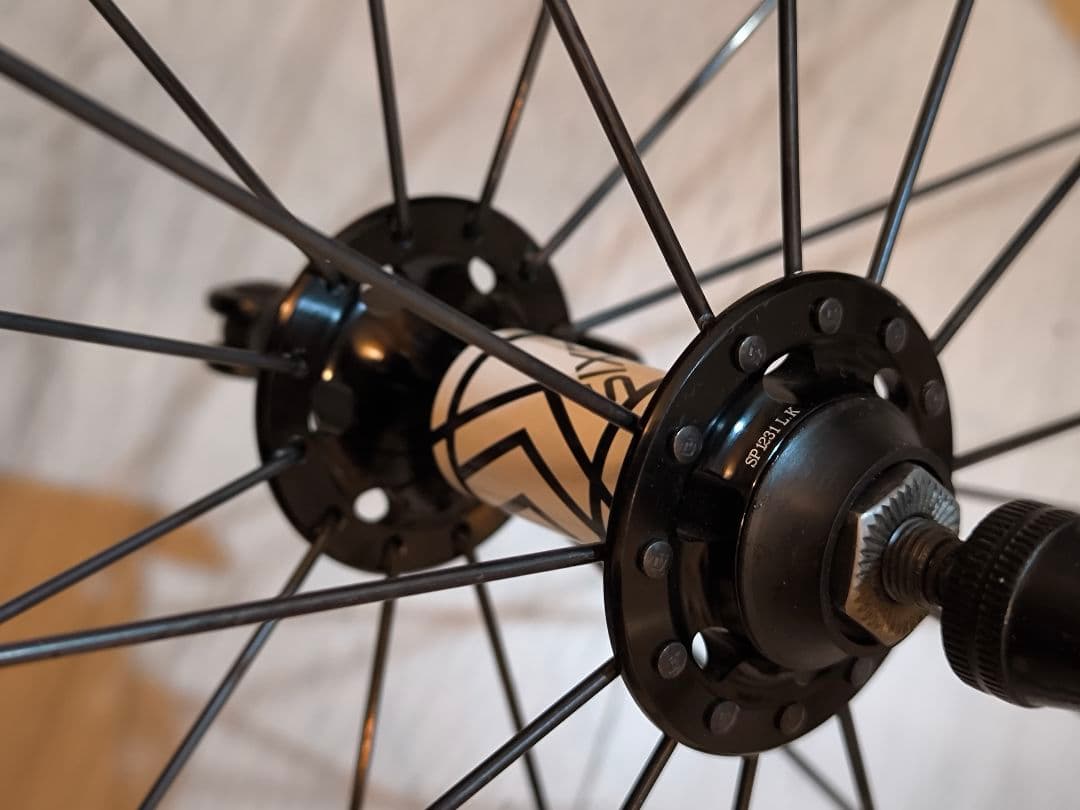 【極美品】DT SWISS AXIS 1.0 前後ホイールセット シマノ