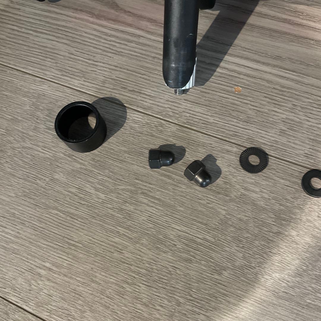 ストライダー　パーツ　サドル　ハンドル　タイヤ