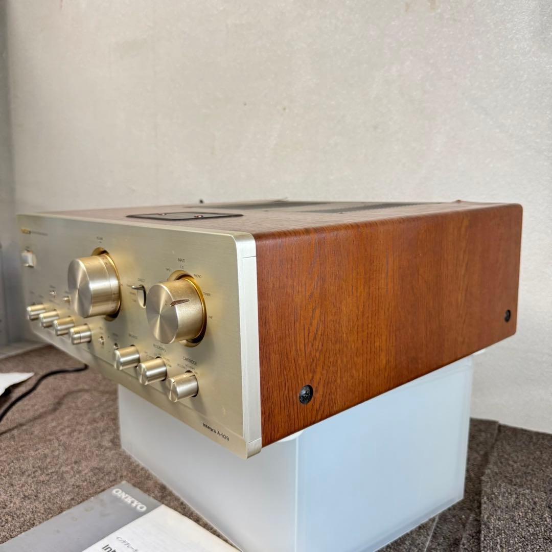 D63 メンテナンス済みONKYO オンキョー プリメインアンプ 激レア✨