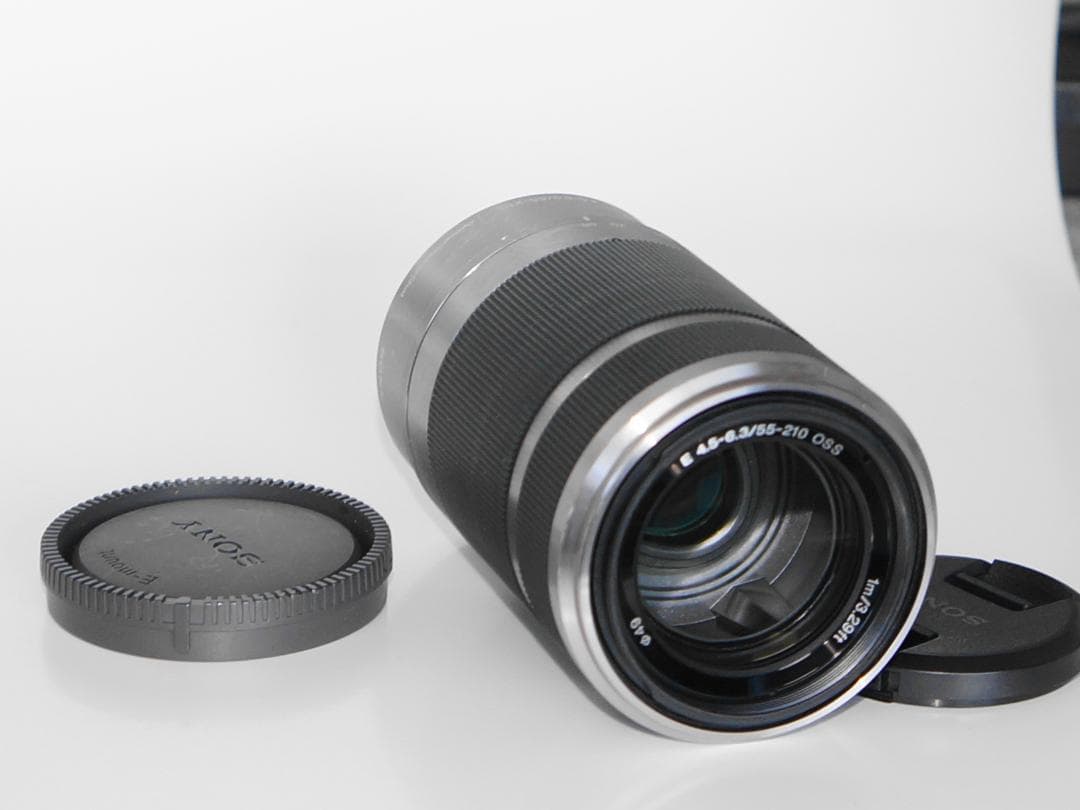 極上品です　SONY E 55-210mm F4.5-6.3 SEL55210