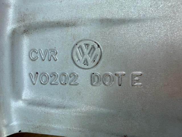 VW フォルクスワーゲン シャラン 純正 スタッドレスセット 215/60R16