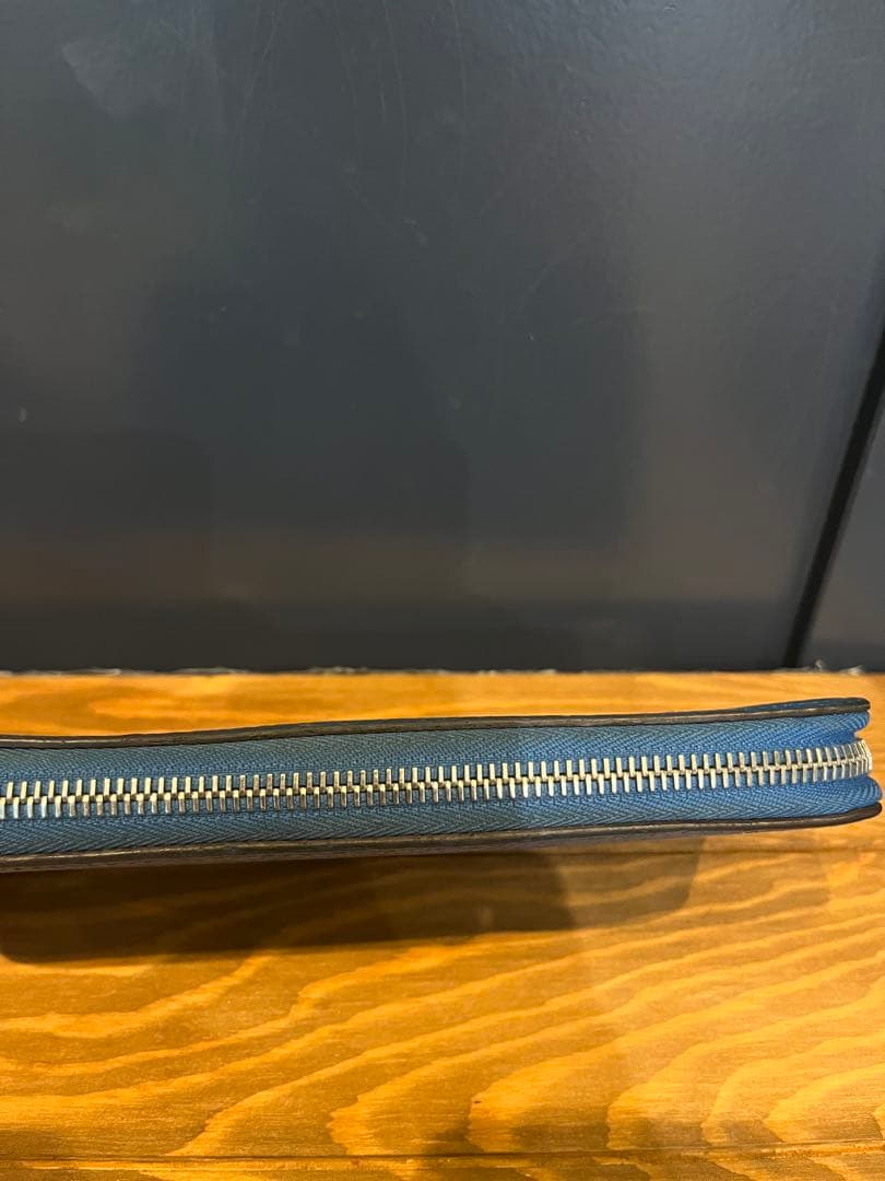 ルイヴィトン　レザー ビジネスバッグと財布 セット