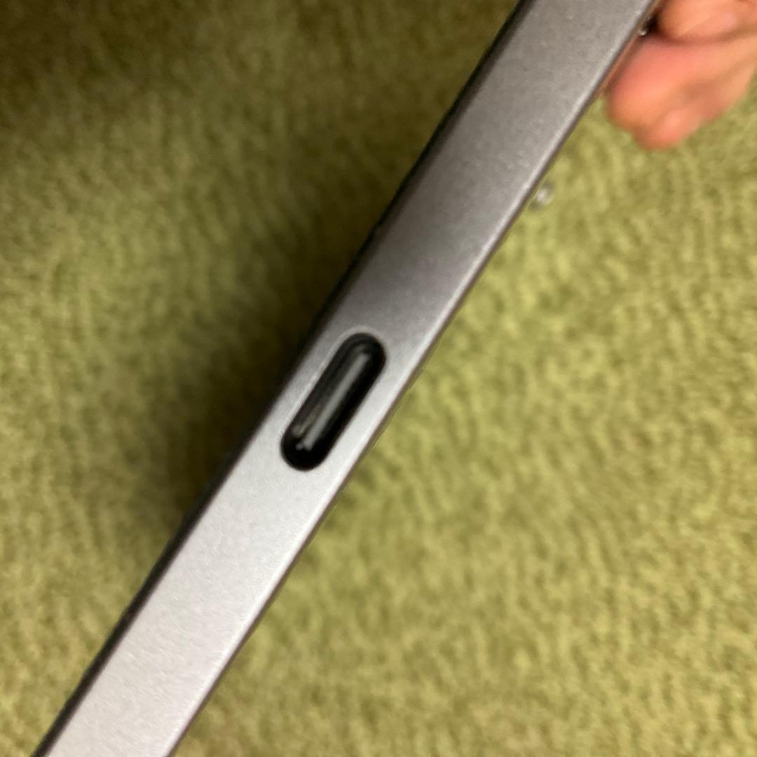 iPad Air 13インチ (M2) Wi-Fi Cellular