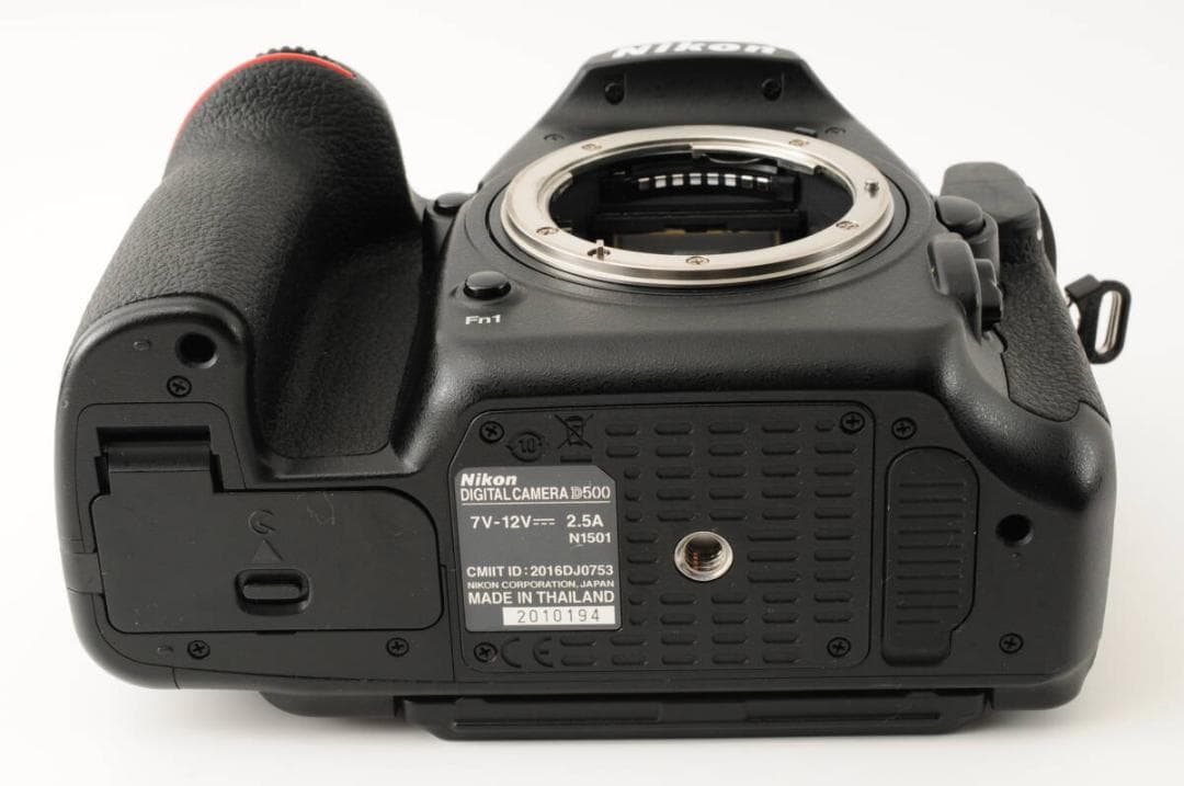 ■ 美品 ■ ニコン　Nikon D500 ボディ 392