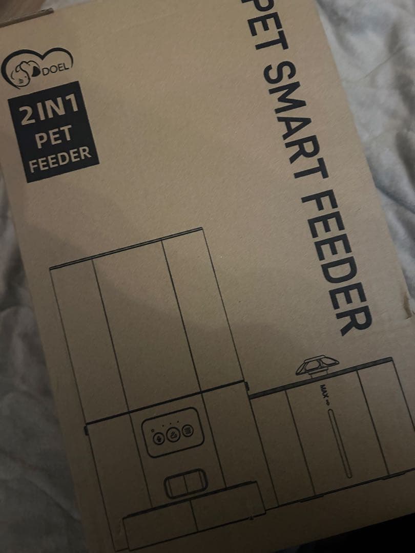 ペット★自動給餌器 給水器 大容量6L 2.5L給水器 アプリ操作 音声録音