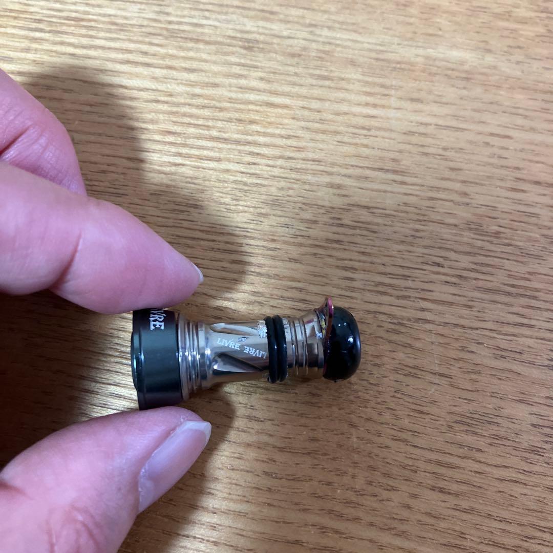 美品　LIVRE シマノ用　ハンドル　ショートバランサー　フックキーパー付き