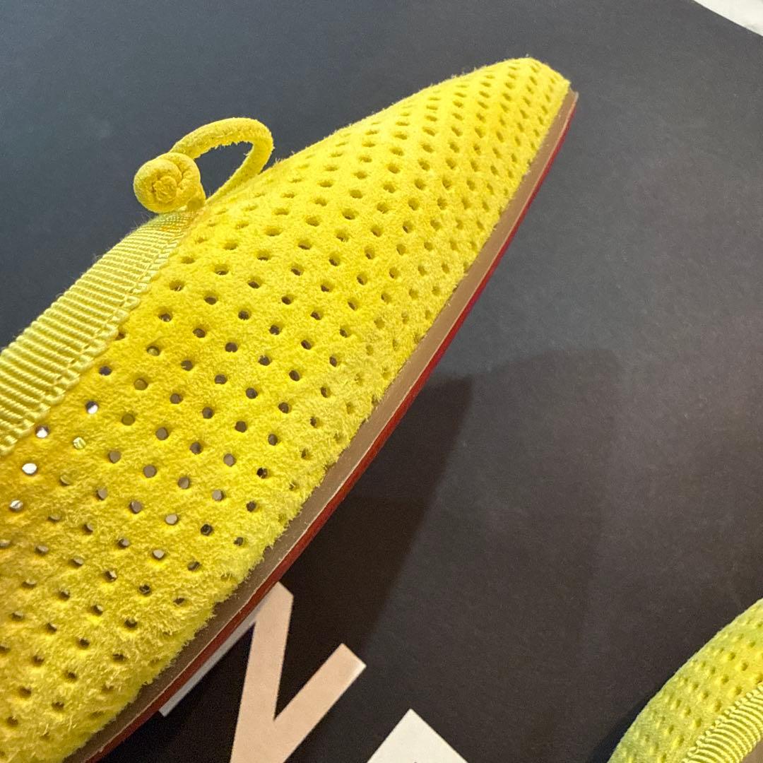 Christian Louboutin イエローミュール　36