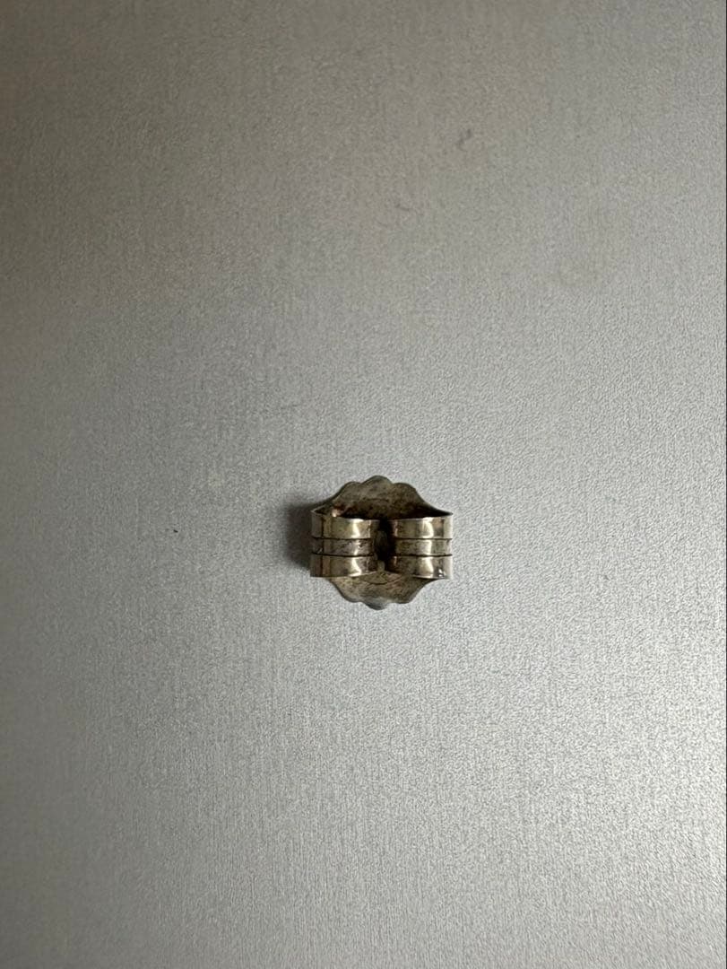 TIFFANY&Co. ティファニー　ツイストノットピアス　片耳(キャッチ付き)